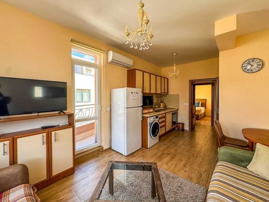 Продава се Двустаен апартамент в Бургас, Сарафово - 56 кв.м за 2590 €/кв.м - Снимка #2