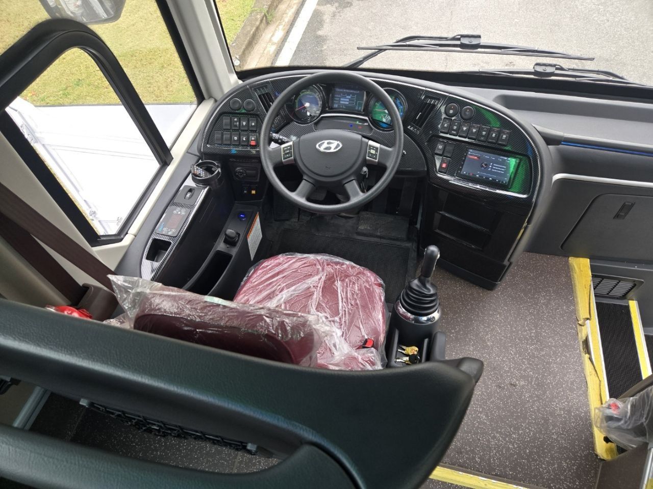 Avtobuslar sotiladi