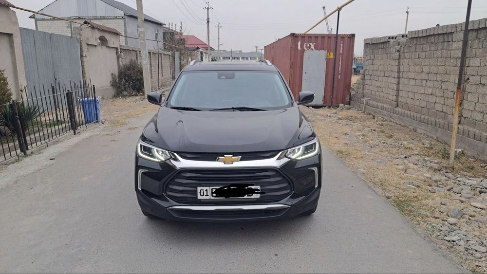 Tracker sotiladi 2023 yil premer toza