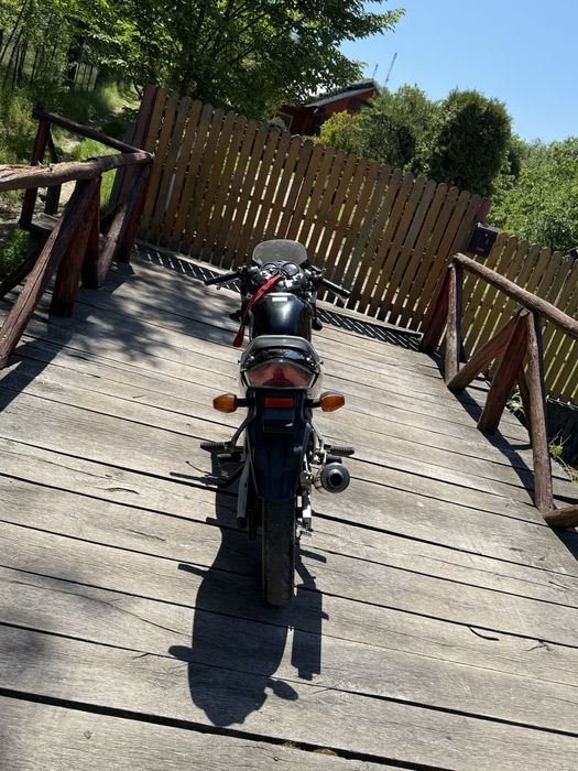 Vand motocicleta honda de 125cc