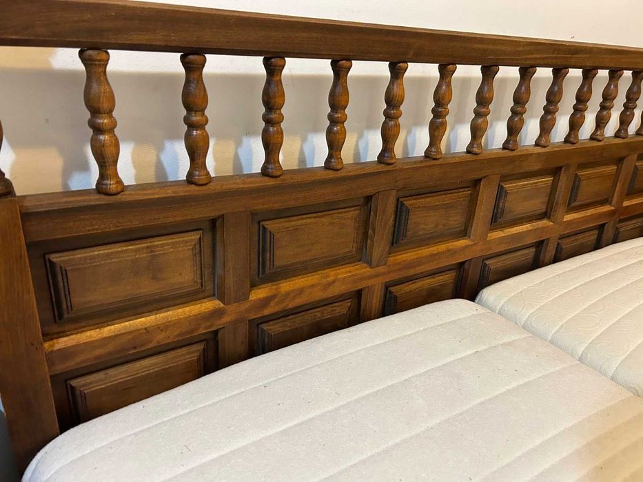 Спалня + 2 бр шкафчета Холандия