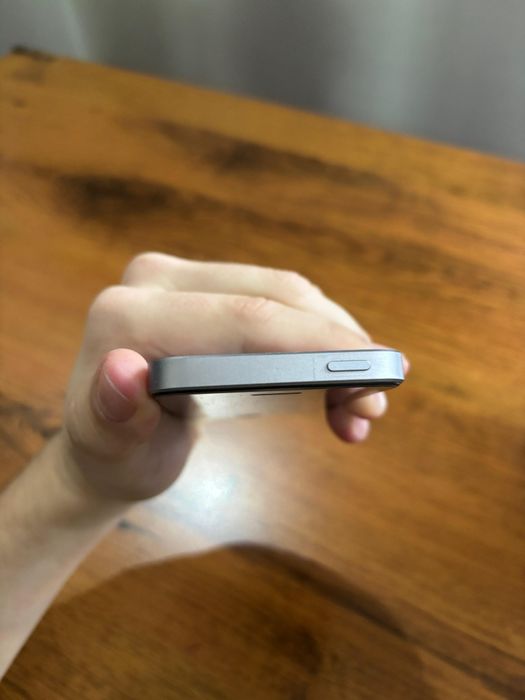 Iphone se в идеальном состоянии