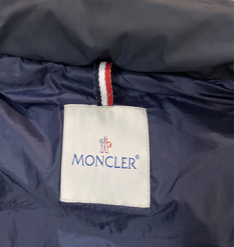 куртка зимняя Moncler