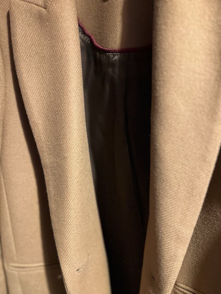 Палто от вълна на марката  Zara