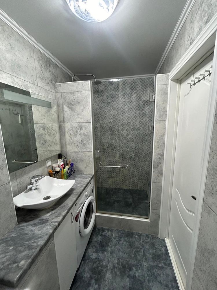 Продается 2 комн квартира , 5 мкрн