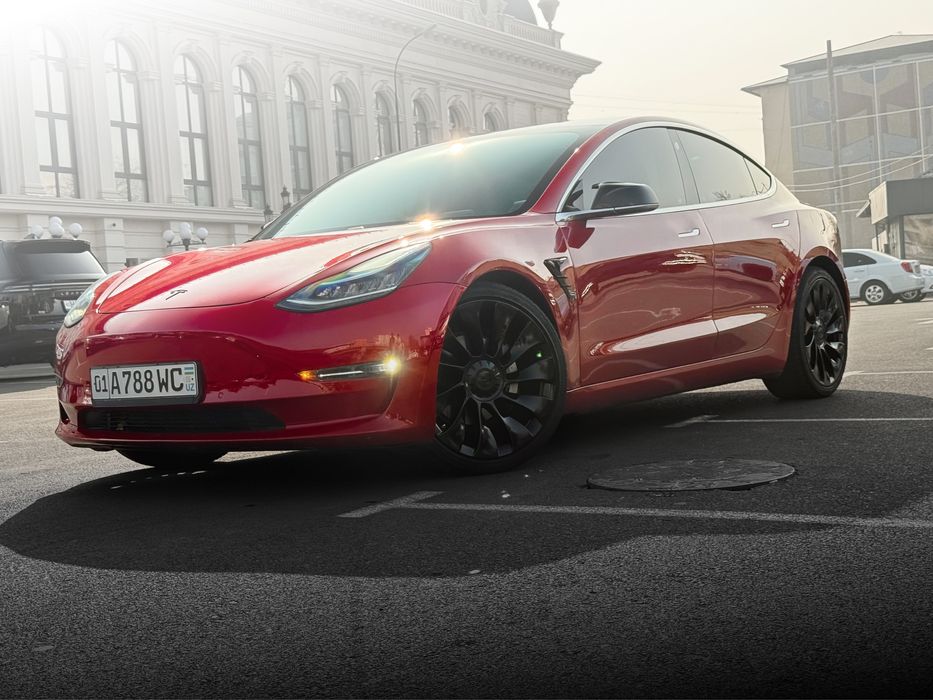 Tesla model 3 long range