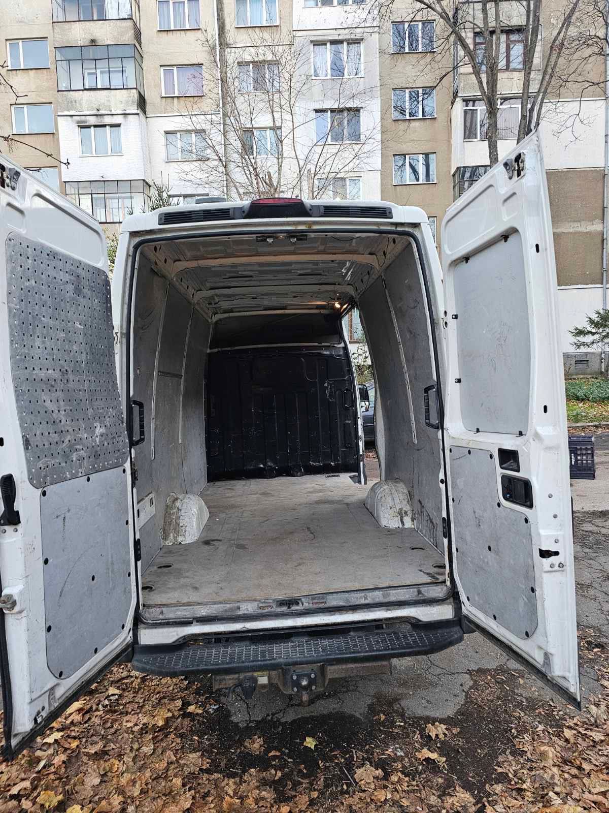 Транспортни услуги с бус