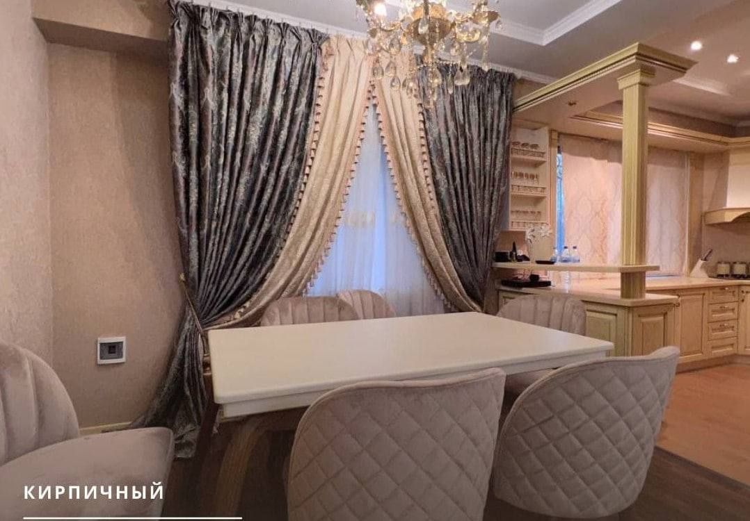 Метро Касмонавтов. Ул Юнуса  Раджаби. 3х комнатная. Евро квартира.