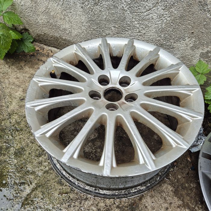 Capace originale skoda,  vw  ,R 16 R18 vw toyota R15