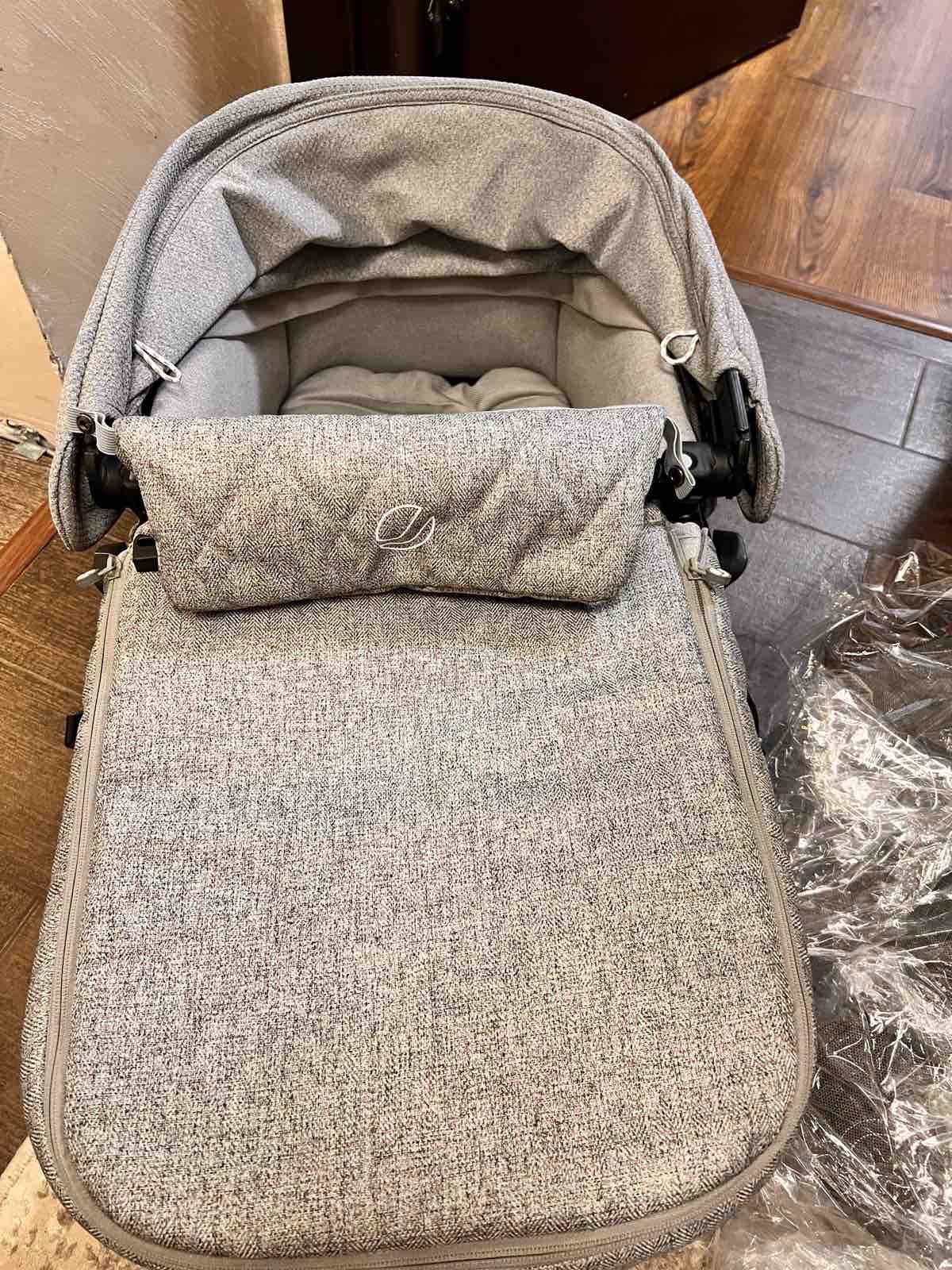 Jane - Детска количка Muum Formula Koos 3в1Детска количка 3в1 Jane muu