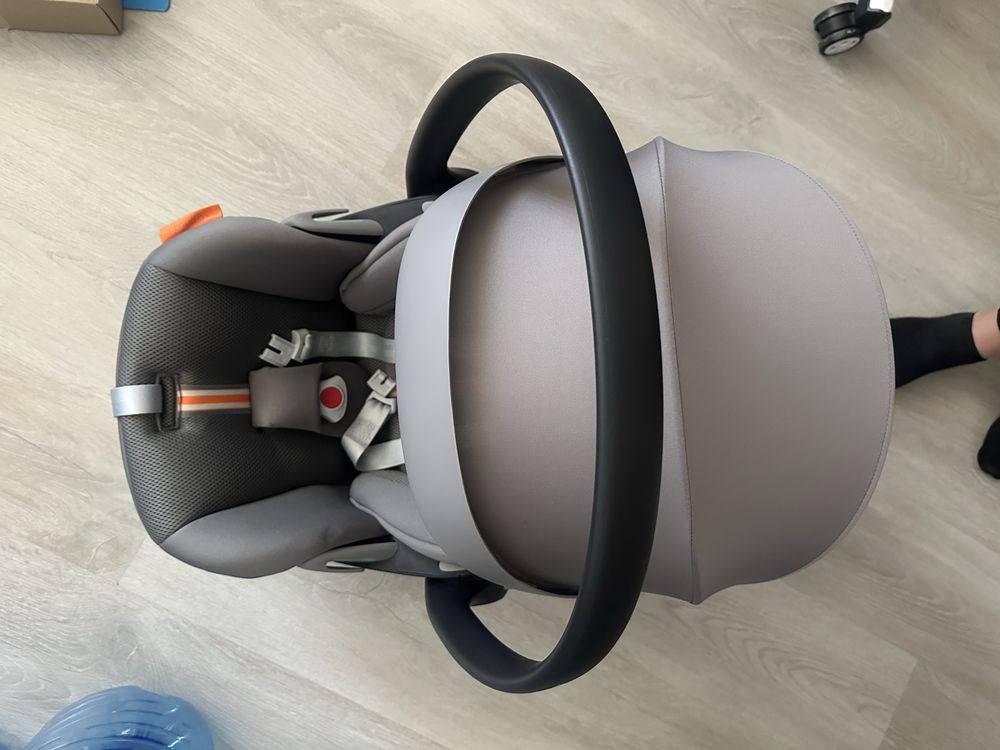 Стол за кола Cybex Cloud G i-Size