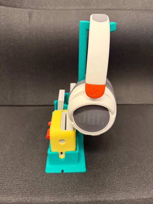 Dock Yoto Mini cu suport pentru carduri si căști (mai multe culori)