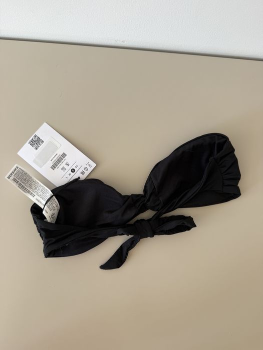 Чисто ново черно горнище