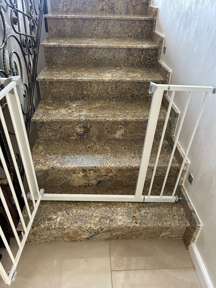 Portita de siguranta pt bebelusi