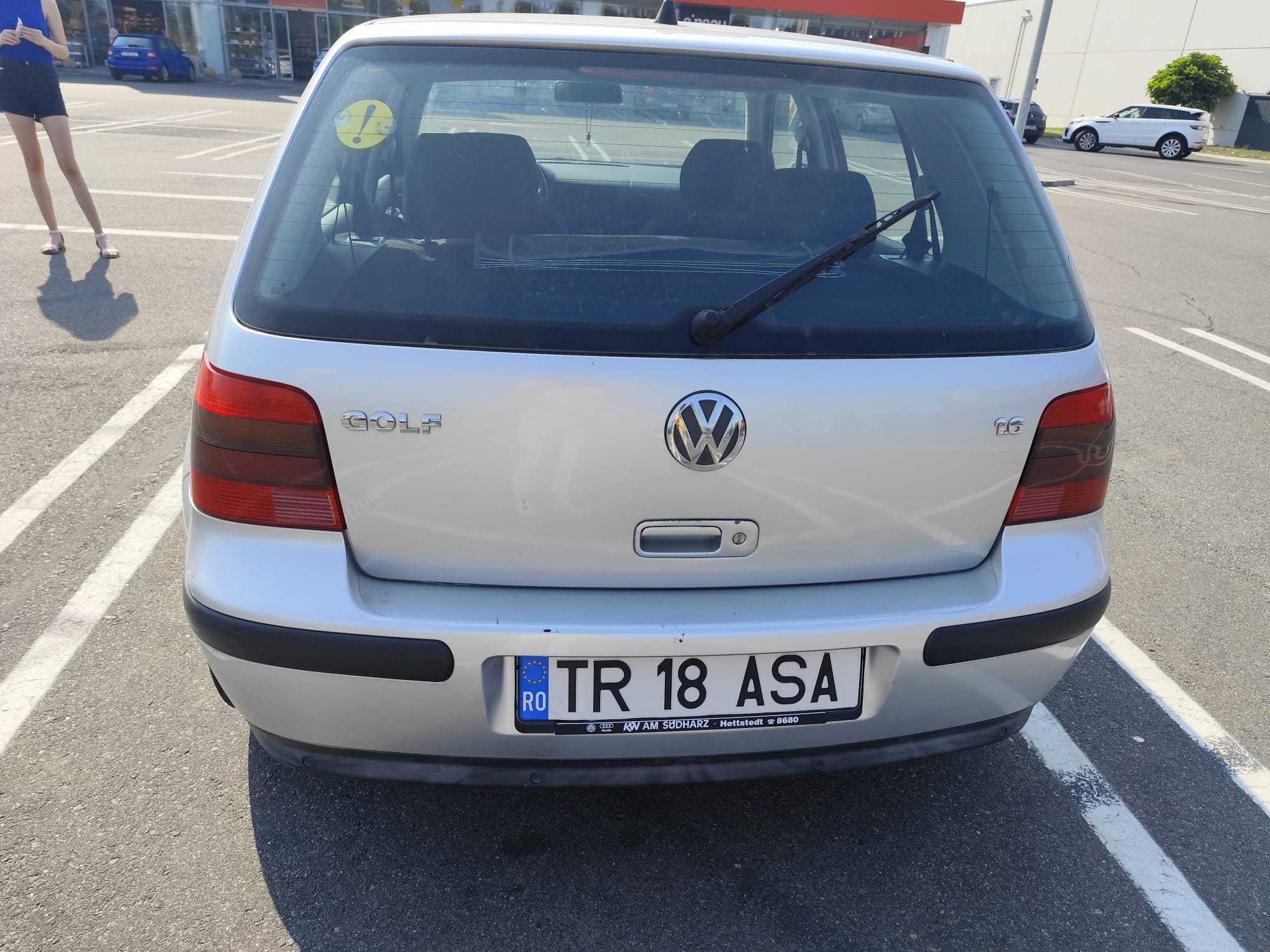 GOLF 4  1.6 100 CP
