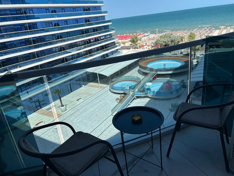 Apartament in complex White Titanic Mamaia cu vedere la mare