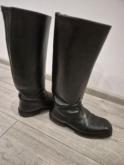 Коледарски ботуши