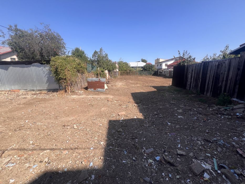 Închiriere teren intravilan 825 mp Ploiești