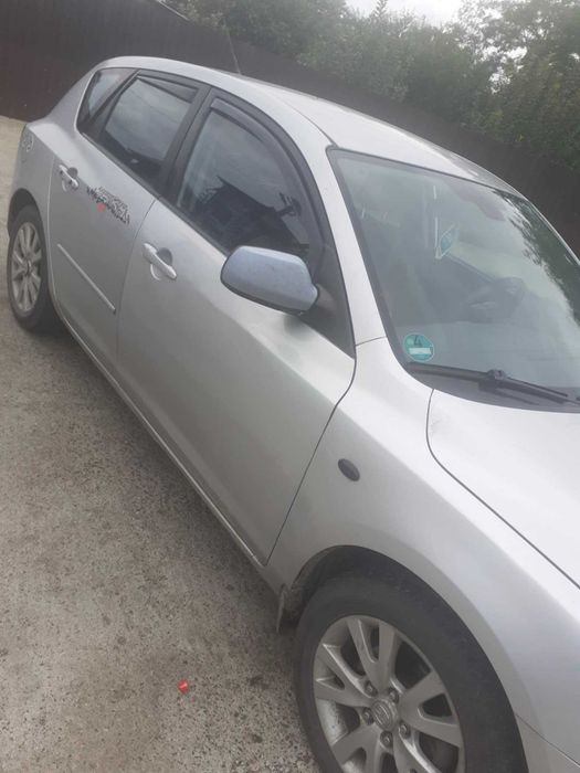 se vinde mazda 3 diesel 1.6 2007
