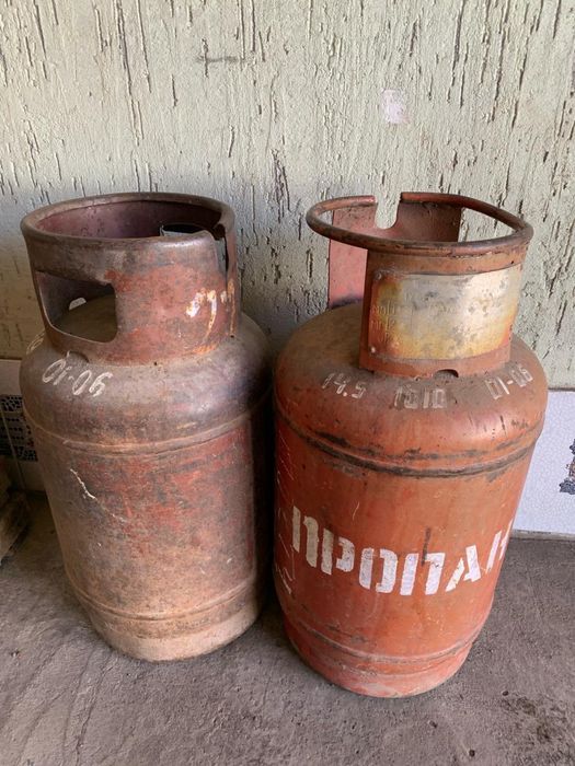 Продам бытовые газовые балоны б/у