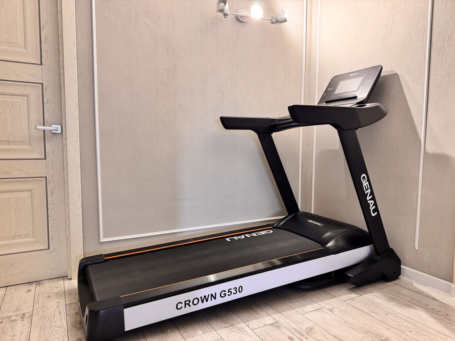 Продам беговую дорожку «Genau» crown g530