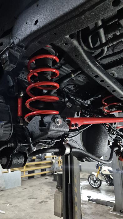 Антикоррозийная обработка днища. Обработка антикор. Днище обработка.