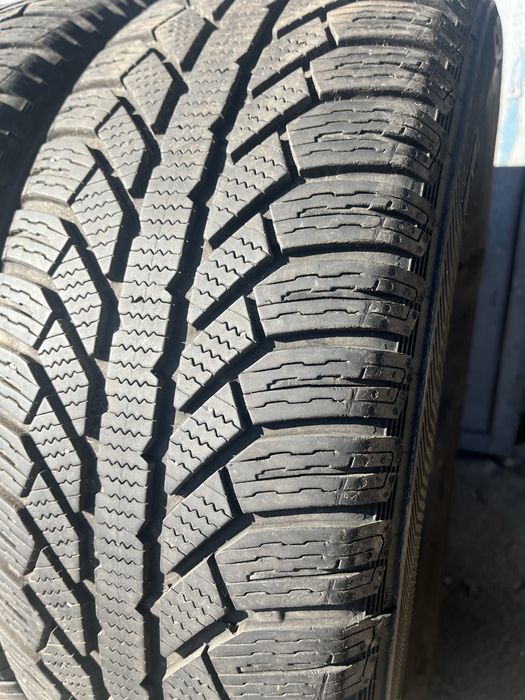 2 бр. зимни гуми 205/60/16 Semperit DOT 2219 6 mm