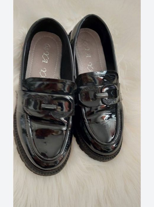 Pantofi lac fetiță nr 32