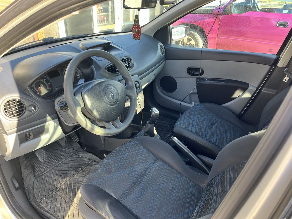 Renault Clio 3 1.2 75hp