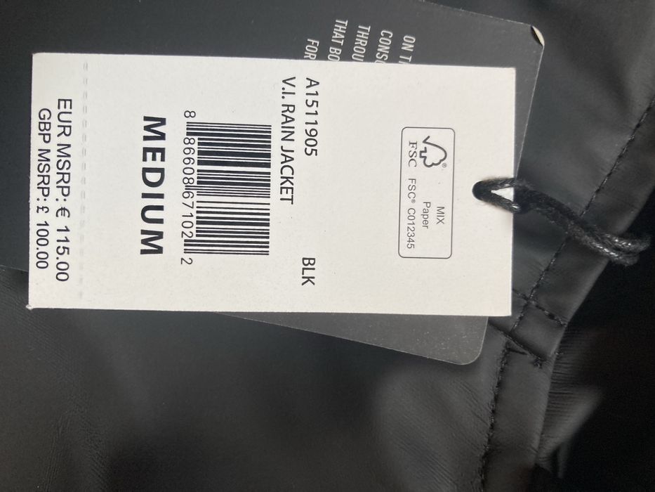 Volcom rain jacket NEW