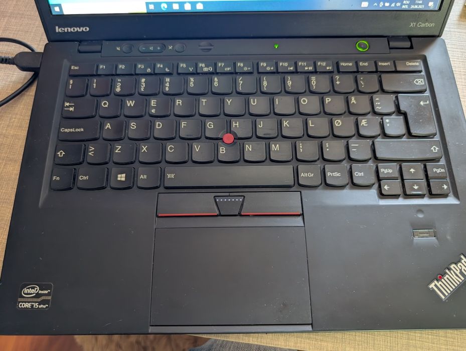 Lenovo carbon x1