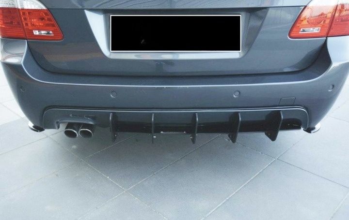 Добавки за задна броня BMW E60 E61/ Добавки заден дифузьор БМВ Е60 Е61