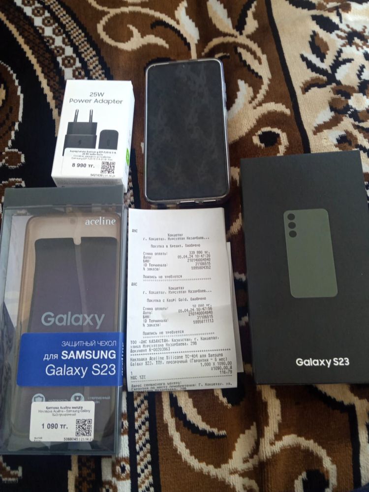 Телефон Samsung S23