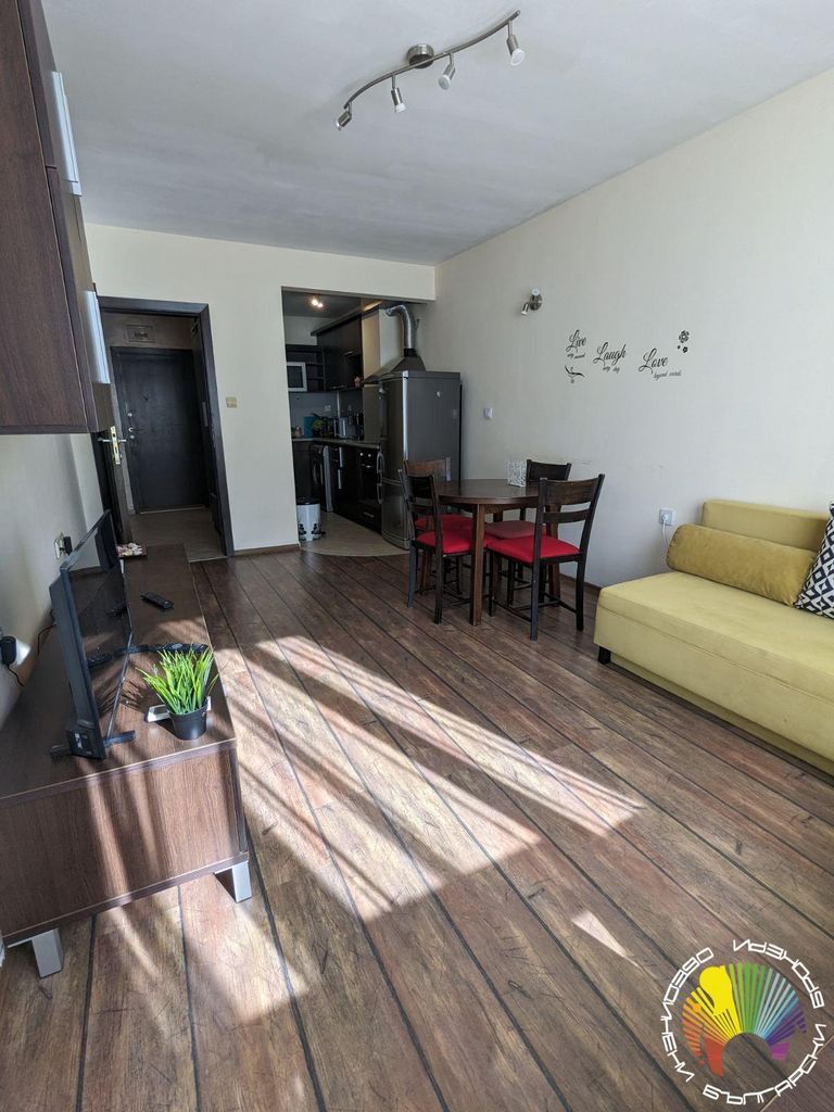 Продава се Двустаен апартамент в Бургас, Лазур - 60 кв.м за 2417 €/кв.м - Снимка #5