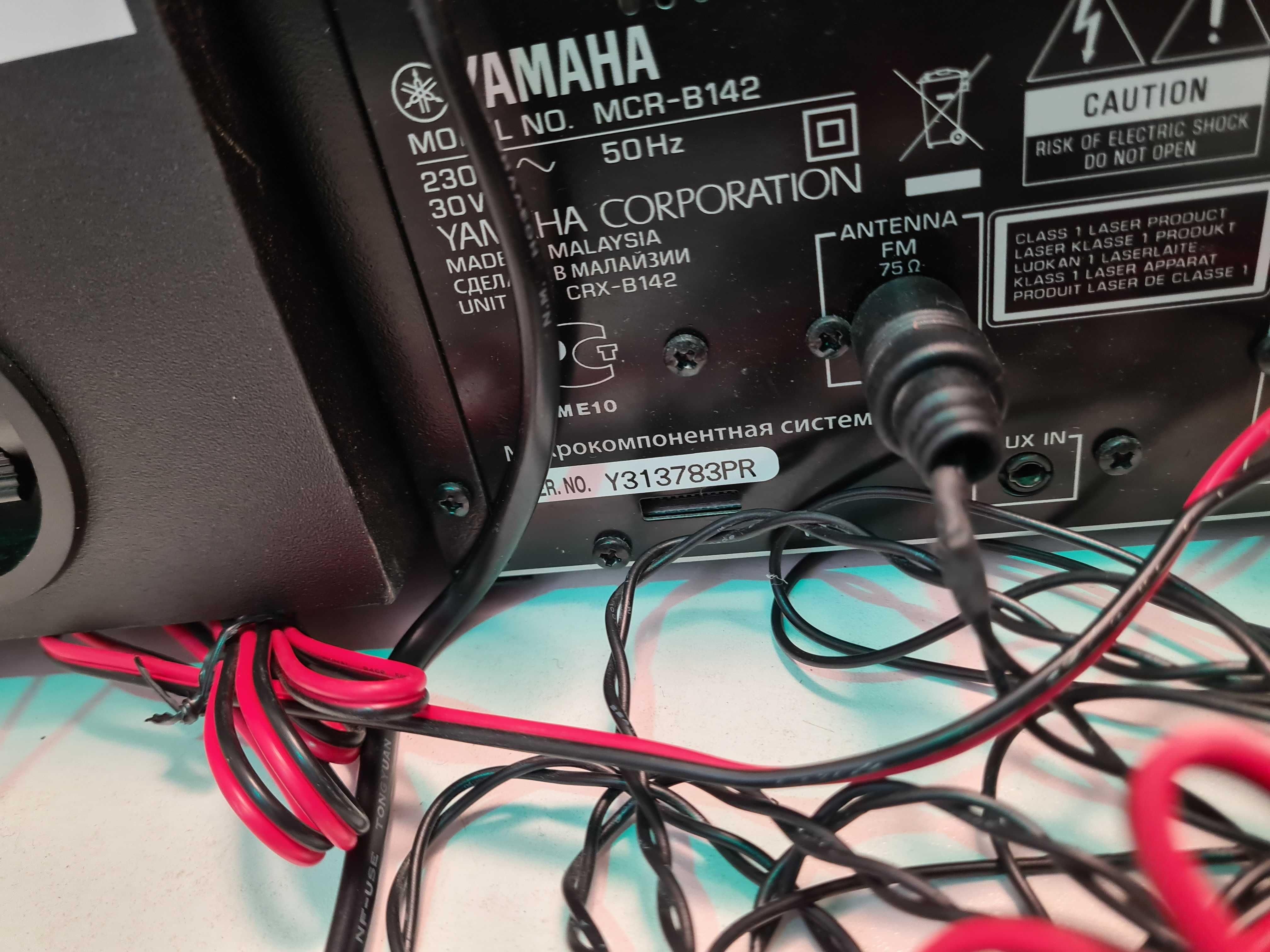 Sistem sunet Yamaha MCR-B142 30W Bluetooth USB Tuner