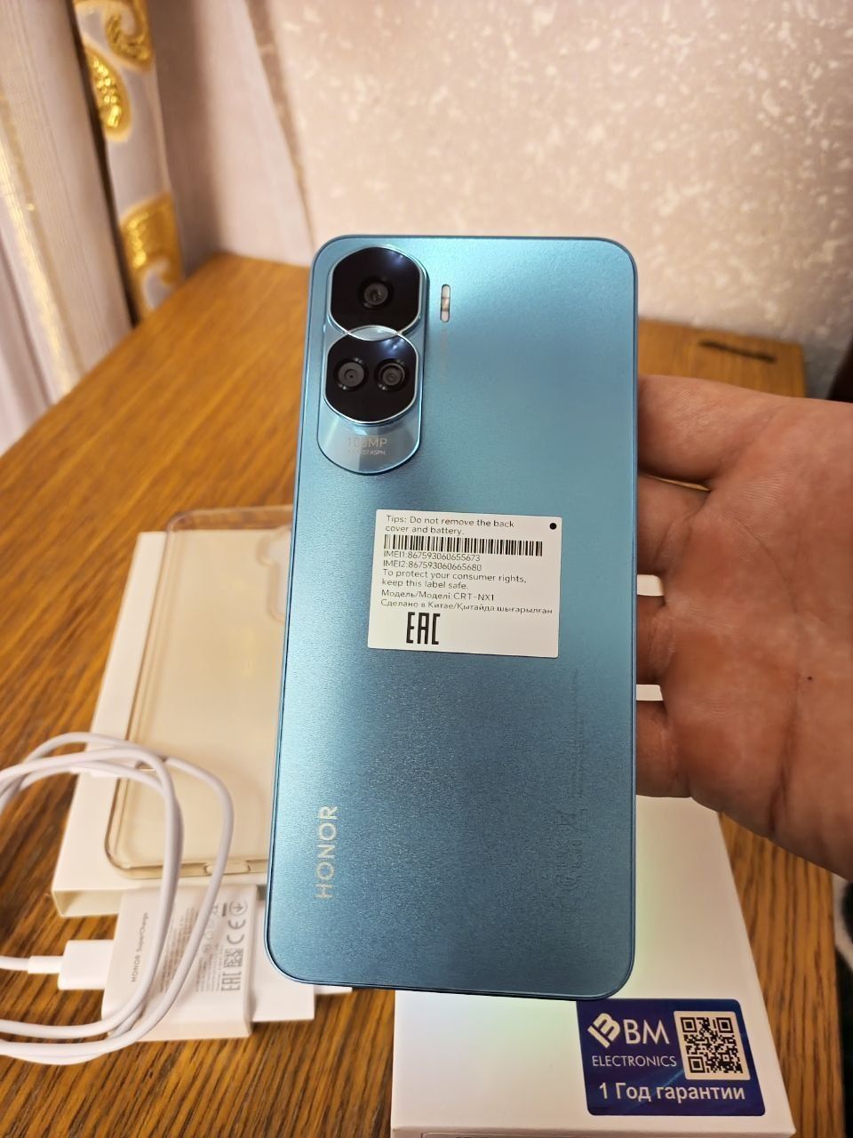 Honor 90 lite 8/256 sotiladi