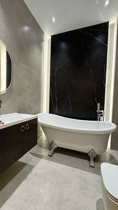 NRG Mirzo-Ulugbek Продается 4 комнатная квартира ремонт ул.Сайрам