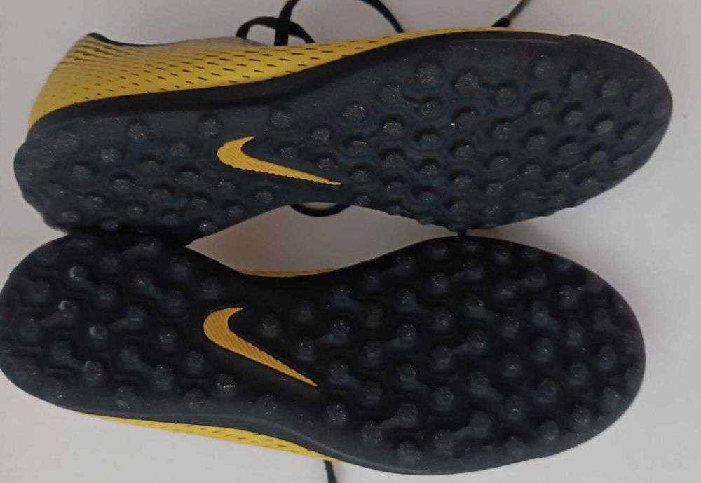 Ghete Fotbal Nike