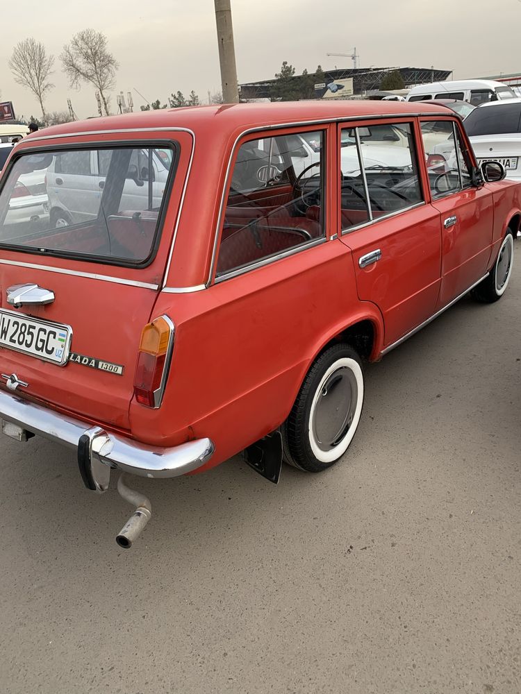 Vaz 2102 radnoy kraska