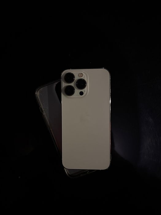 vand iphone 13 pro white