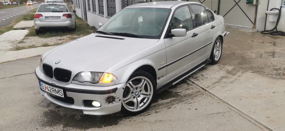 Vand sau schimb cu golf 5