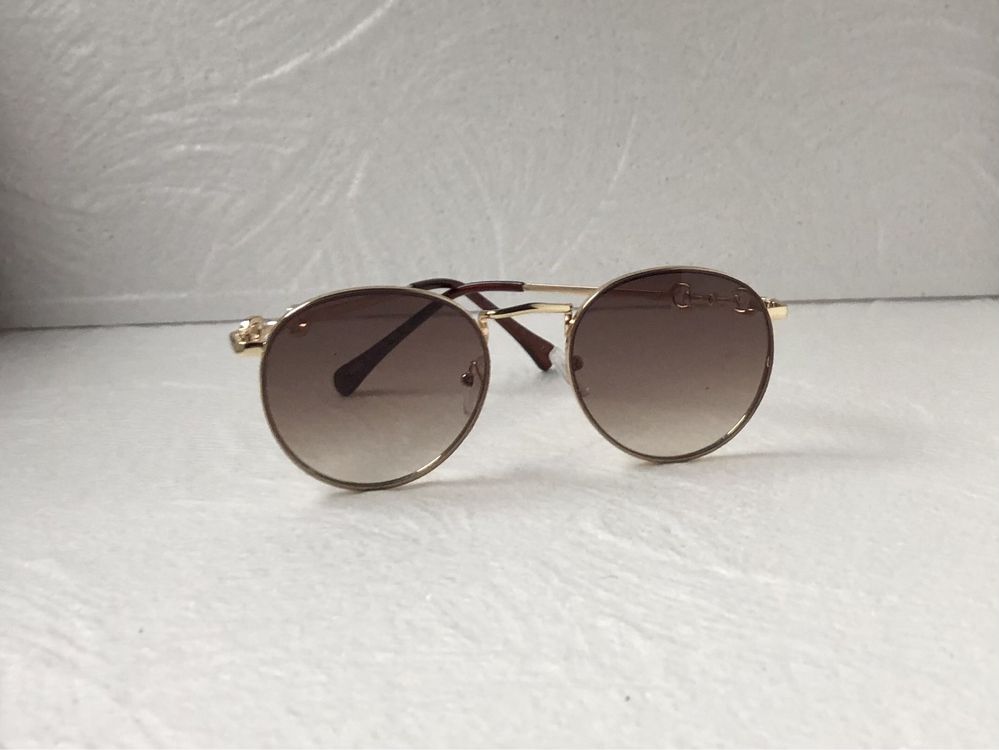 Gucci Дамски слънчеви очила кръгли 2 цвята кафяви черни GU 0302