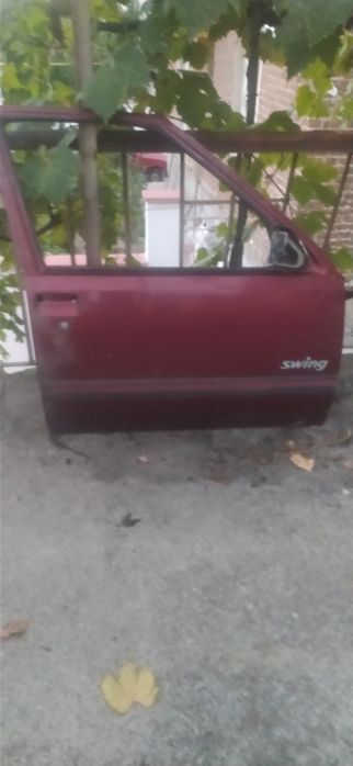 Предна дясна врата за Опел Корса а