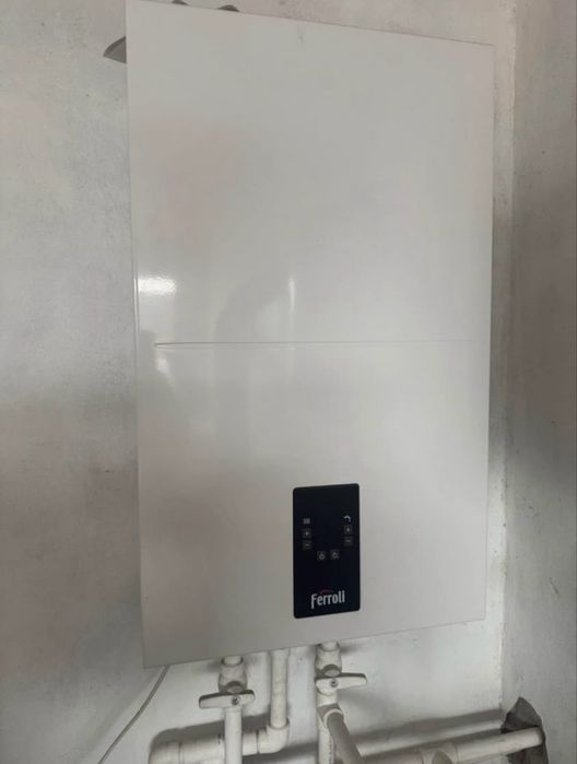 Centrala electrica ferroli 9kw