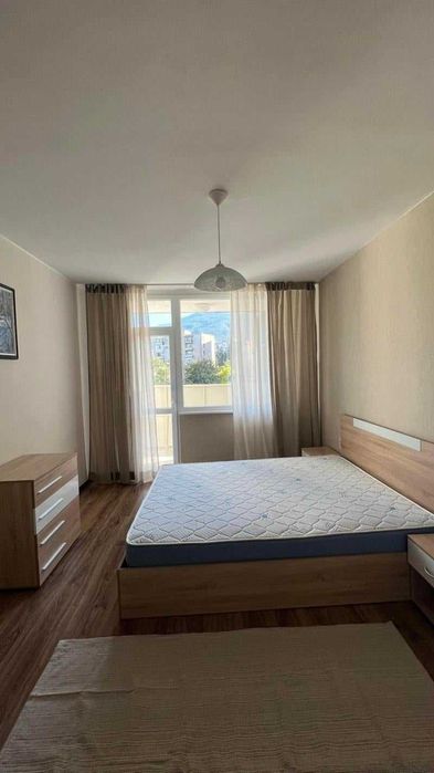 Дава се под наем Двустаен апартамент в София, Бъкстон - 60 кв.м за 484.5 € - Снимка #1