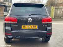Dezmembrez VW Touareg R LINE 3.0 TDI BKS