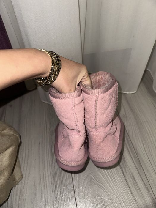 Ugg fetite roz imblanite
