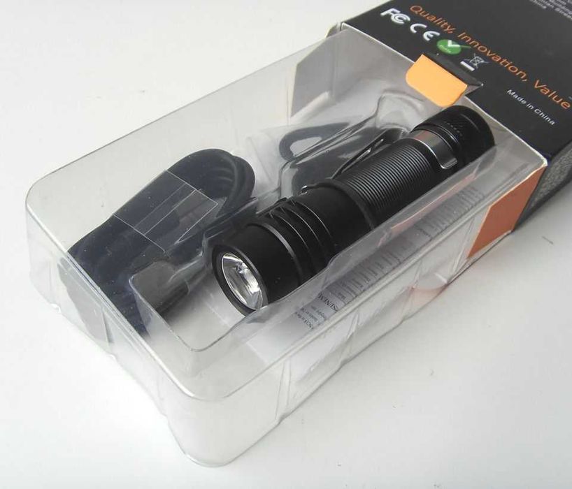 Lanterna Sofirn SC18 cu led SST40 - full set
