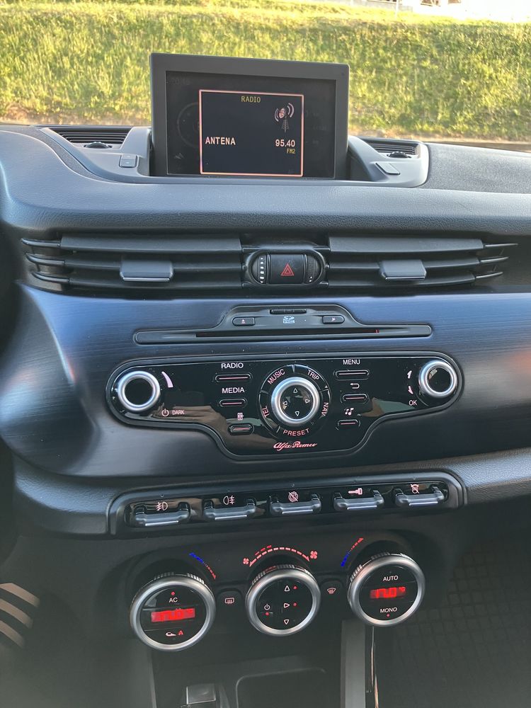 Alfa Romeo Giulietta Quadrifoglio 2.0 JTDM 170 CP
