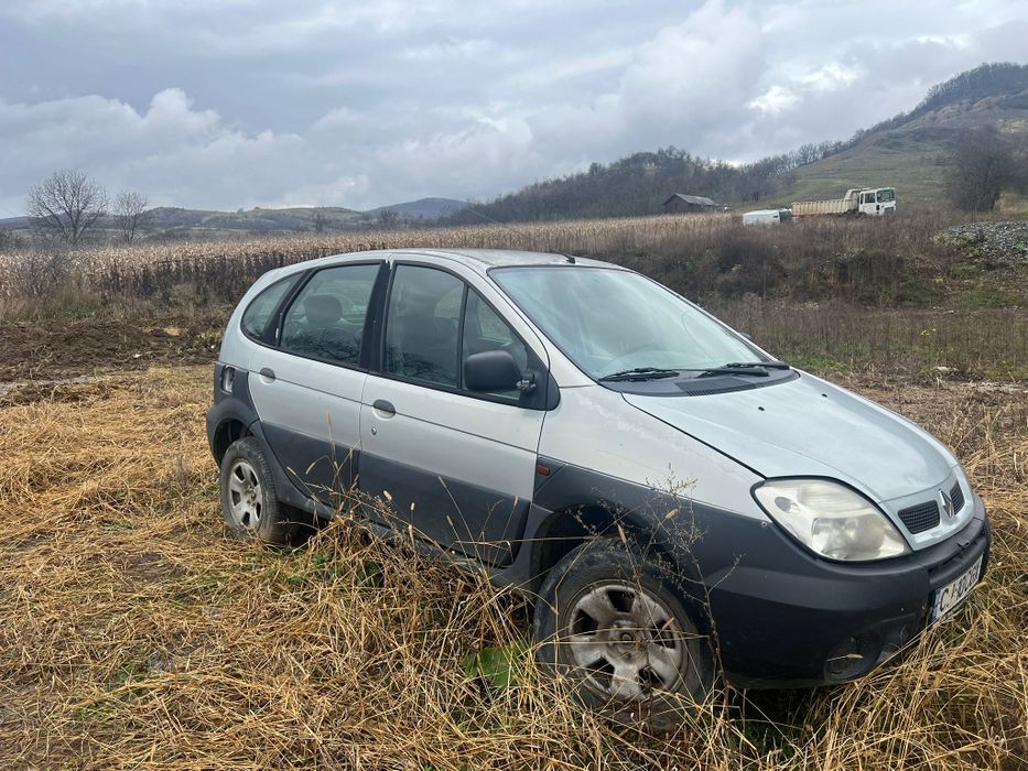 Vând Renault stare buna